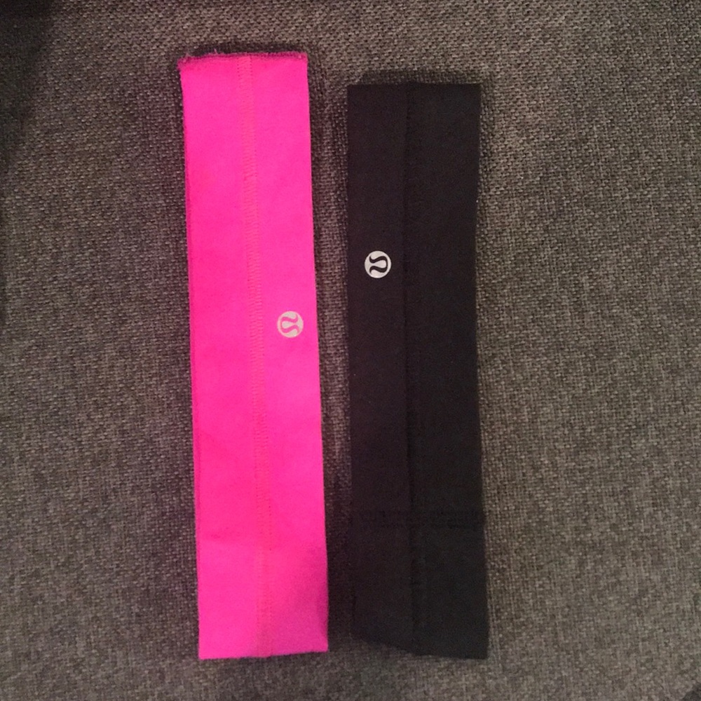 2 lululemon headbands